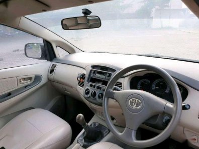 Jual Toyota Kijang Innova 2009, harga murah-1