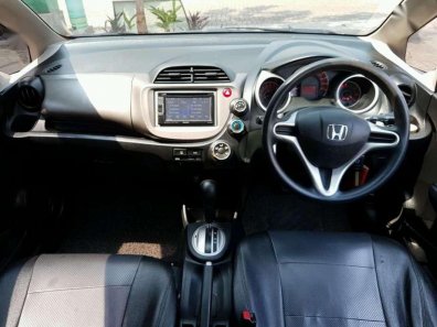 Honda Jazz RS Black Top Limited Edition 2013 Hatchback dijual-1