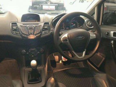 Jual Ford Fiesta 2013 termurah-1