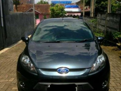 Jual Ford Fiesta Trend kualitas bagus-1