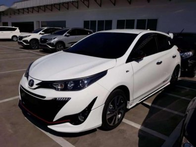 Butuh dana ingin jual Toyota Yaris TRD Sportivo 2019-1