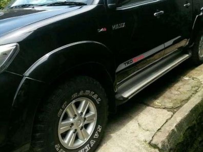 Jual Toyota Hilux  2012-1