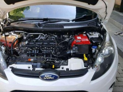 Jual Ford Fiesta 2013 termurah-1
