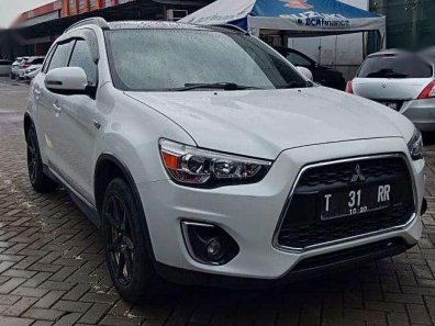 Jual Mitsubishi Outlander  2015-1