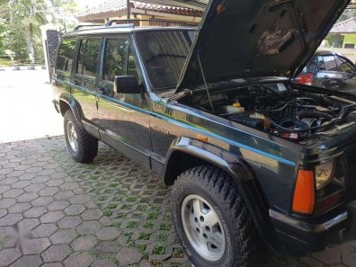 Jual Jeep Cherokee 1997 termurah-1