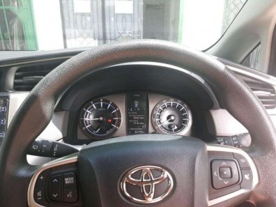 Jual Toyota Kijang Innova V kualitas bagus-1