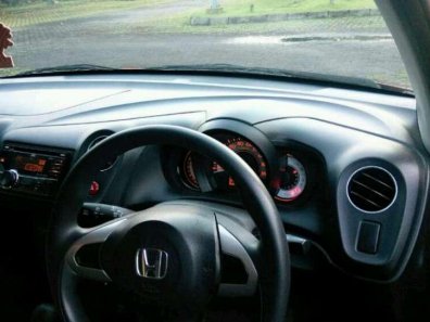 Honda Brio E 2014 Hatchback dijual-1