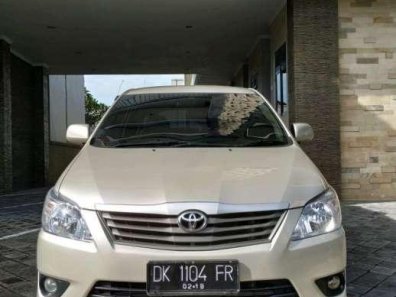 Butuh dana ingin jual Toyota Kijang Innova 2.0 G 2012-1