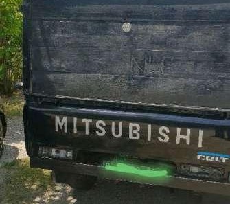 Mitsubishi L300  2015 Pickup dijual-1