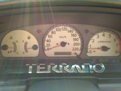 Jual Nissan Terrano 2005, harga murah-1