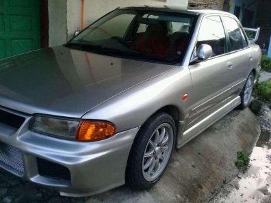 Jual Mitsubishi Lancer 1994 termurah-1