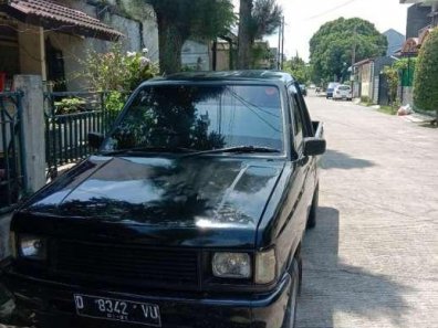 Butuh dana ingin jual Isuzu Panther Pick Up Diesel 1995-1