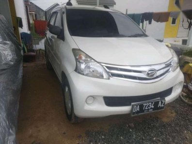 Jual Daihatsu Xenia 2015 termurah-1