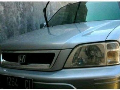 Jual Honda CR-V 2002 kualitas bagus-1