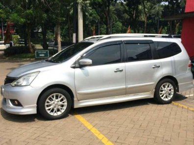 Butuh dana ingin jual Nissan Grand Livina XV 2013-1