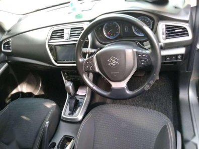 Jual Suzuki SX4 2017, harga murah-1