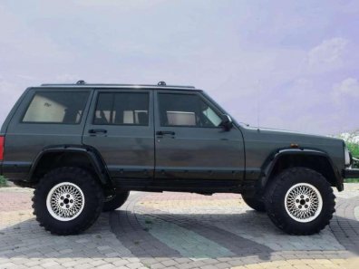 Jual Jeep Cherokee 1994, harga murah-1
