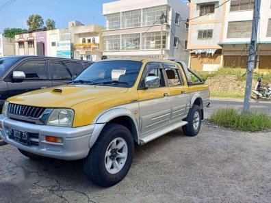 Mitsubishi L200 Strada 1999 Pickup dijual-1