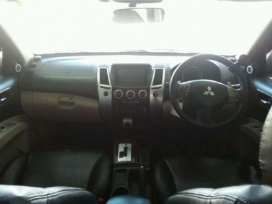 Mitsubishi Pajero V6 3.0 Automatic 2011 SUV dijual-1