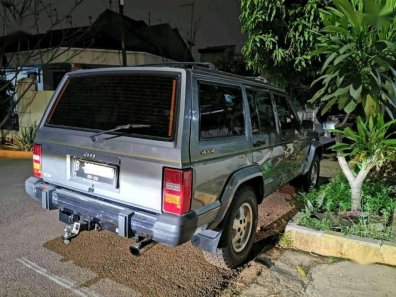 Jual Jeep Cherokee Limited 1997-1