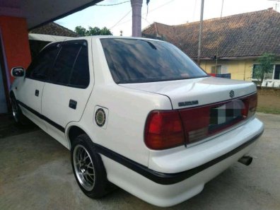 Suzuki Esteem  1994 Sedan dijual-1