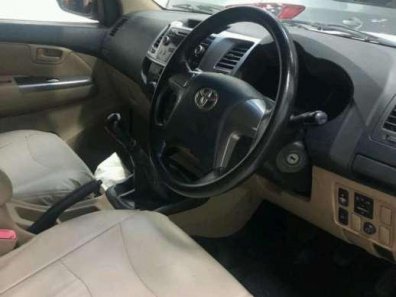 Jual Toyota Hilux G 2014-1