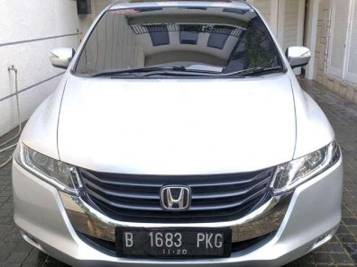 Butuh dana ingin jual Honda Odyssey 2.4 2010-1