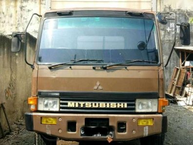 Mitsubishi Fuso 2000 Truck dijual-1