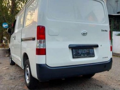 Butuh dana ingin jual Daihatsu Gran Max Blind Van 2017-1