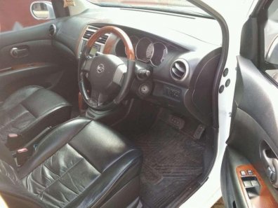 Nissan Grand Livina Ultimate 2011 MPV dijual-1