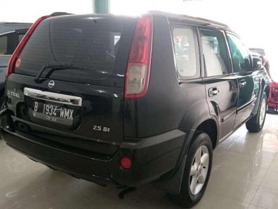 Jual Nissan X-Trail ST kualitas bagus-1