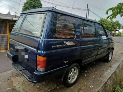 Isuzu Panther 1995 MPV dijual-1