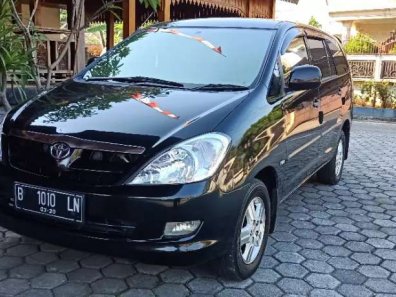 Jual Toyota Kijang Innova 2005 kualitas bagus-1