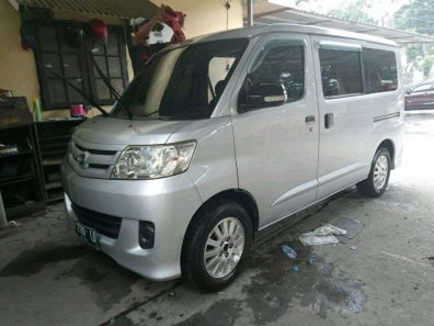 Jual Daihatsu Luxio 2010 kualitas bagus-1