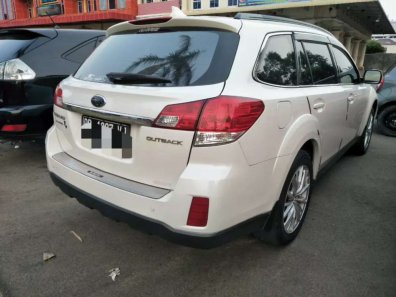 Jual Subaru Outback 2010 kualitas bagus-1