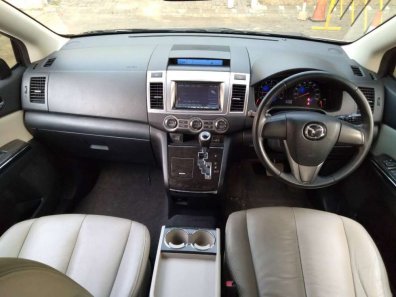 Mazda 8 2015 MPV dijual-1