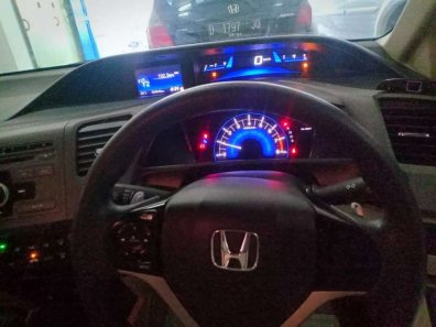 Butuh dana ingin jual Honda Civic 1.8 2013-1