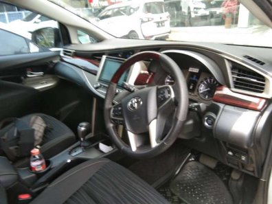 Toyota Kijang Innova Q 2015 MPV dijual-1