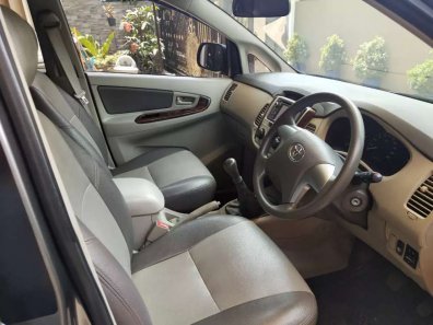 Jual Toyota Kijang Innova G Luxury 2012-1