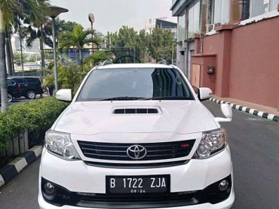 Jual Toyota Fortuner 2014 kualitas bagus-1