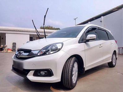 Jual Honda Mobilio 2015 kualitas bagus-1