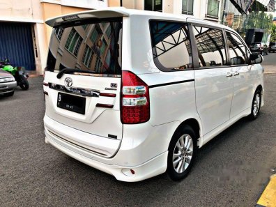 Butuh dana ingin jual Toyota NAV1 V Limited 2016-1