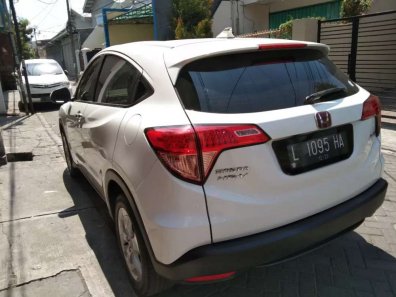 Butuh dana ingin jual Honda HR-V E 2016-1