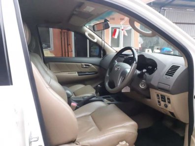 Jual Toyota Fortuner 2013 kualitas bagus-1