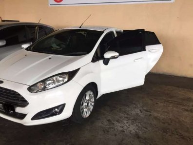 Ford Fiesta Trend 2013 Hatchback dijual-1