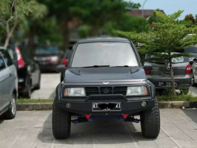 Jual Suzuki Escudo 1994 kualitas bagus-1