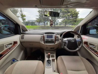Jual Toyota Kijang Innova V Luxury kualitas bagus-1