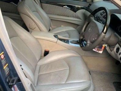 Jual Mercedes-Benz E-Class 2009 termurah-1