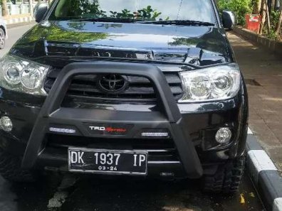 Jual Toyota Fortuner 2010 kualitas bagus-1