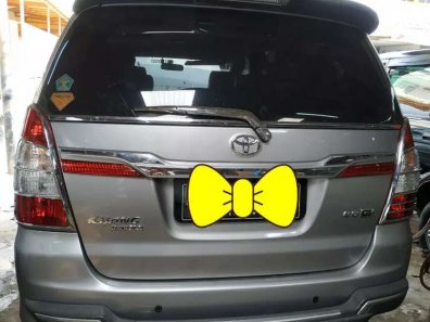 Butuh dana ingin jual Toyota Kijang Innova 2.0 G 2014-1